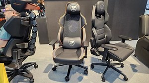 This new gaming chair has a fan strapped to its back