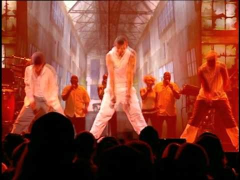 04 Justin Timberlake - Gone/Girlfriend/Senorita (Live From London)