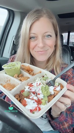 Keto at Chipotle for under $5! #keto #chipotle #lunch #lowcarb #kristysketolifestyle | Kristyslifestyle