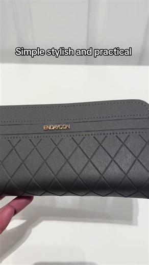 This women’s long wallet is a game-changer 💼✨ ✔️ Dual coin purse for loose change ✔️ Multi-card holder for all your essentials ✔️ Zipped design for security ✔️ Sleek and simple style ✔️ Available in many colours Practical, stylish, and perfect for everyday use 👜💖 Linked below ⬇️ #womenswallet#cardholder #everydayessential #tiktokshop #fashionaccessories