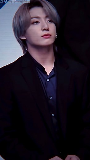 the smirk at the end👀 #JUNGKOOK #bangtan #bts #bias #viral #foryoupage #fyp #parati #jeonjungkook #전정국