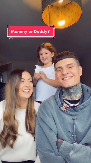 I’m pretty sure I give the best cuddles but okay 😩🙄 #fyp | cuddles