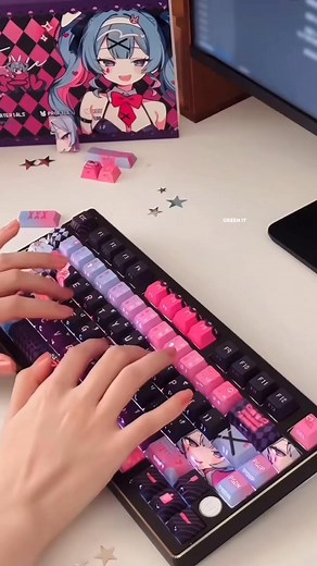 🌿✨🪞🐰 Hatsune Miku Rabbit Hole keycaps So cute 💜 #hatsunemiku #มังงะ #anime #keycaps #keyboard | Green It