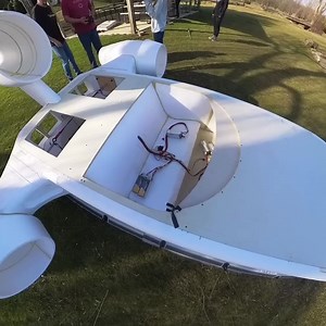 Attemping to Drive Our Hovercraft for the FIRST TIME 😳 (Will It Work?) | Flite Test