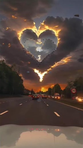 Lovey poppy ghost ☠️☠️ talk to subscribe ghost signature channel ☠️☠️