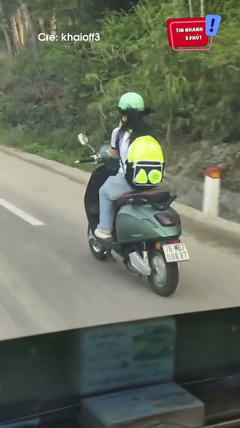 Anh tài xế bấm còi trêu cô gái và cái kết: 😆 #shorts