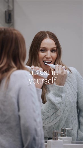 Still flossing the old way? Meet the other toothbrush — the smarter, cleaner way to care for your smile. With reusable heads and sonic technology, Slate gives you a deeper clean while reducing single-use waste. Cleaner teeth, cleaner planet. 🌿 | Slate Flosser