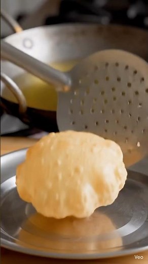 Perfect Luchi Recipe 🫓 | Soft & Puffy Luchi at Home
