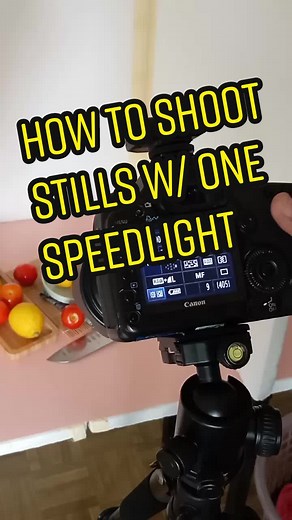 Shoot still photos using 1 speedlight #photography #tips #productphotography #flashphotography #fyp #foryou #canon #dslr #yongnuo