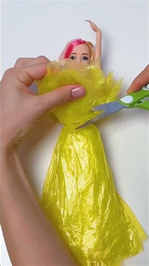 Transform Recycled Bags into Adorable Barbie Fashion! 👗♻️ #diy #crafts
