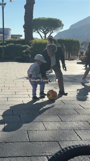 Its in the little things 🇮🇹#purepath #amalficoast #italie