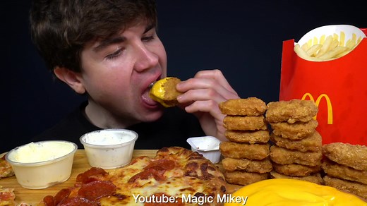 Savoring McDonald's Chicken Nuggets & Cheesy Pizza Mukbang