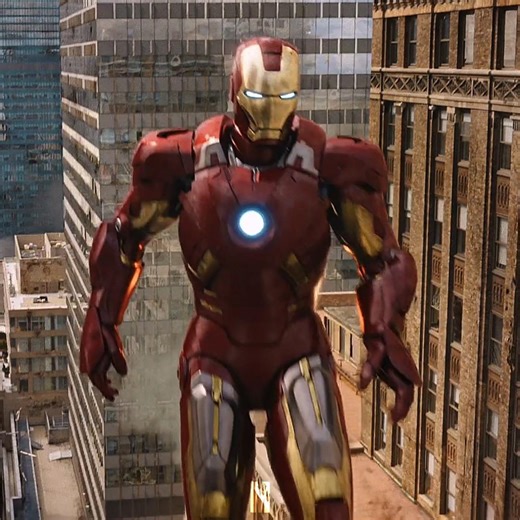 Tony sets up the perfect moment — Banner transformed into Hulk & crushes the Leviathan.