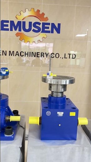 Heavy-Duty vs Mini Screw Jacks #machine #aluminum #heavylifting #heavyload #lifting #manufacturing