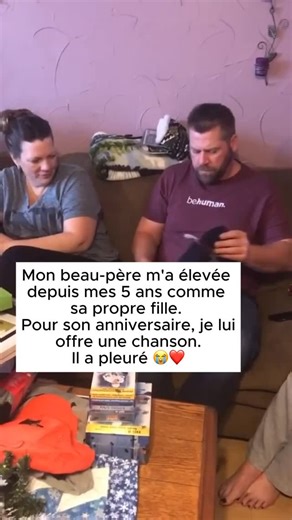Ma Chanson Sur Mesure on Instagram: "Et si une chanson pouvait dire tout ce que vous ressentez ? 💌 Offrez des larmes, des frissons, un moment inoubliable. ✅ Révisions Illimitées ⏰ Composée et livrée en 12h 🎵 Votre chanson vous appartient à vie 🌟 + de 20’000 chansons composées (4.8 sur Trustpilot) -80% de réduction aujourd’hui : https://machansonsurmesure.com/products/ma-chanson-sur-mesure"