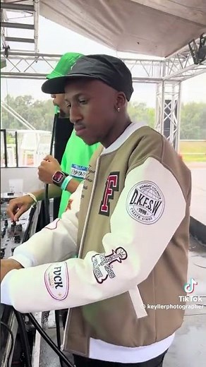 Stixx b2b Sam Deep @ balcony mix