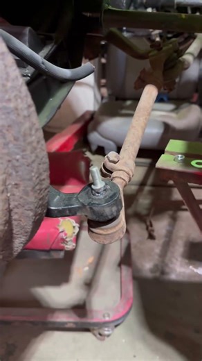 The wrong way to fix it #sundaydriverrides #automobile #carrestorationproject #mechanic #mymechanics