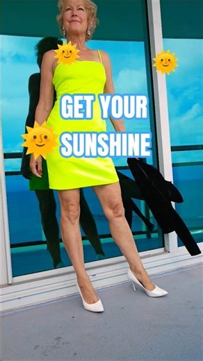 FASHION TO CHASE AWAY THE WINTER GRAY #fashionshorts