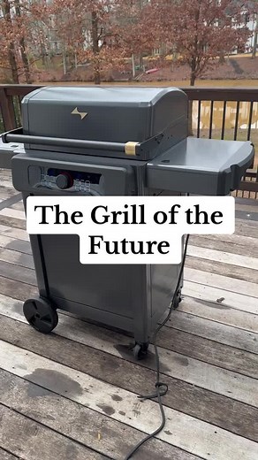 It’s true. The Current Model G Dual Zone Grill has the smarts to back up the looks. Welcome to the future. 📸: @Jimmy (Automated_House) #CurrentBackyard #ElectricGrill #Grilling