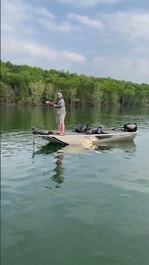 Bass Fishing Boat | Lowe Boats Skorpion#shorts #shortsfeed #bassfishing #bassboat #crappiefishing