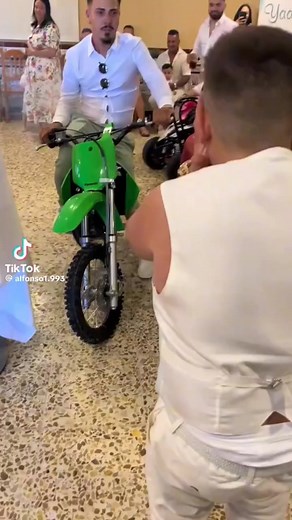324K views · 3.3K reactions | La prima moto per le rapine non si scorda mai | Alpha Man | Facebook