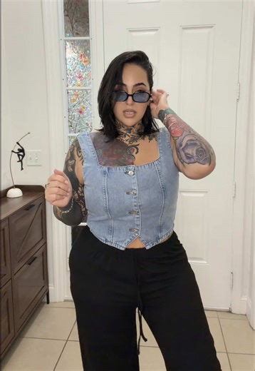 Denim Corset Top: Affordable Fashion for Curvy Figures