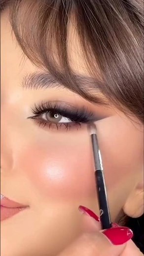 Arabic Eye Makeup Tutorial | Bold Smokey Arabic Eyes Step by Step#shortsviral #shorts