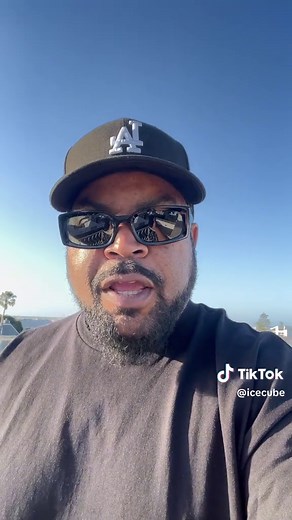 Check it out, Tuscaloosa. I’m comin’ thru for y’all tomorrow. Imma rock the Mercedes-Benz Ampitheater with all the hits. Fall thru—icecube.com/tour.