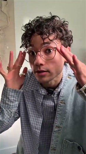 Jewelry for your face?! That's what these metal glasses basically are!