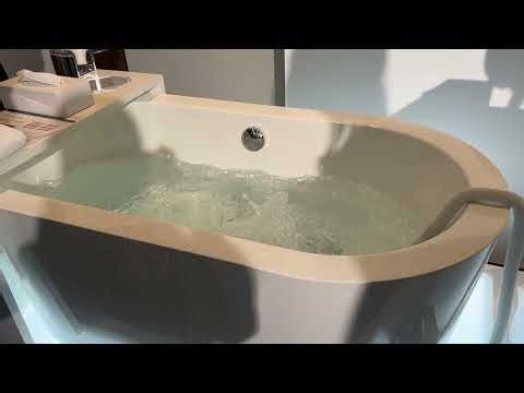 ReFa、泡で脂肪揺らす家電 お風呂浸かるだけのトレーニング