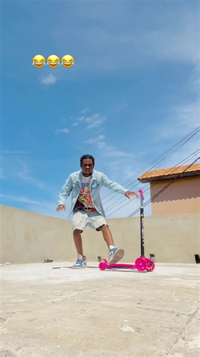 Jay The Dancer's Hilarious Moves - Must Watch!