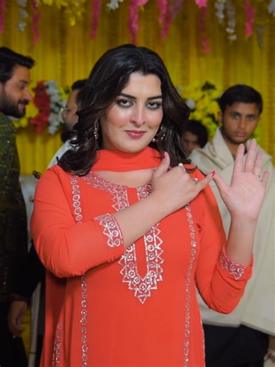 Yaran De Assan Yar Han Dance Performance