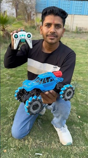 Rc rock climbing car