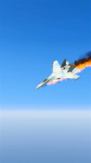 Ukrainian Su 27 makes emergency landing on water after engine gets fire Gta5 | War Vision