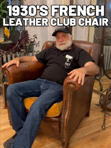 We have another fantastic French club chair with a deep rich color and patina. It's tacked with brass tacks all around, and as is typical, has a velvet cushion that replaced the original. It's a bit more petite than others we have had, but just as comfortable and even has sort of a winged design! 📍Olde Good Things, 333 W 52nd St, New York NY 10019 🚚 Shipping available worldwide 📐32 in. W x 32 in. D #oldegoodthings #antiquestore #interiordesign #antiquechair #frenchantiques