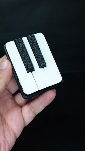 Tiny Piano, BIG Clicks!? 🎹🔥 | 3D Printed Fidget Keyboard