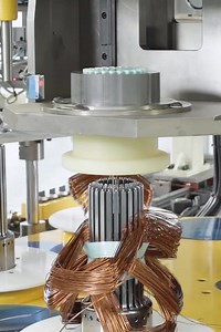 171K views · 1.4K reactions | stator coil winding and inserting process coil winder | Sayantika13 | Facebook