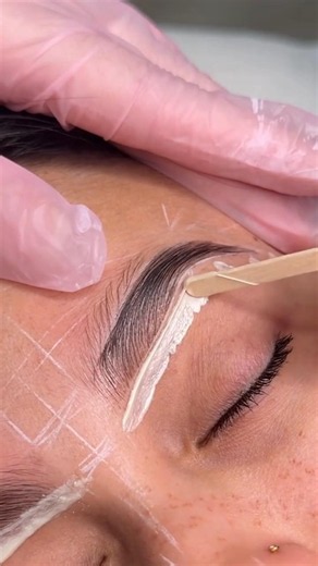 Flawless Eyebrows After Waxing Satisfying Results Eyebrow Wax Before & After Amazing Brow Makeover