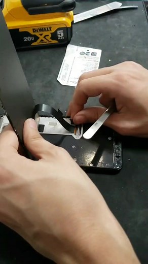 Louis Rossmann Fan Spin Screen Replacement for Google Pixel 3A