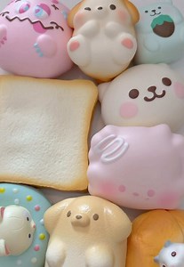 ブルームの新作想像以上にしっとりで最高🍞（発売日から時差すぎる） #スクイーズ #squishy #squishyasmr #ibloom #squishycollection @iBLOOM SQUISHY SHOP 手怪我してて久しぶりに動画撮った!（ ; ; ）