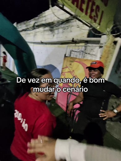 Hoje, fui agraciado pela dádiva de prestigiar o pagode, um encontro sublime entre ritmo e alma.