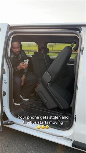 Hilarious Phone Theft Prank on the Bus