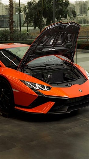 LEGENDARY EV6 EX vs EQS