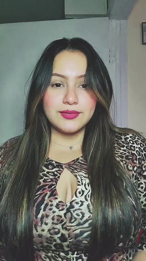 Es Viernes de rockola. 😊 #rockola #ecuador #jennyrosero