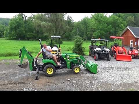 2007 JOHN DEERE 2305 4X4 TRACTOR WITH LOADER AND BACKHOE