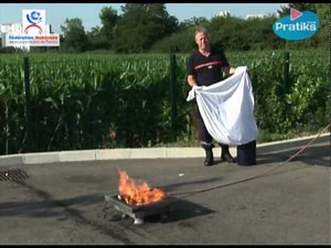 Les bons gestes - Comment éteindre un départ de feu ? - AllôLesPompiers - Le monde des sapeurs-pompiers !