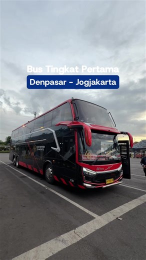 Bus Double Decker Pertama di Denpasar
