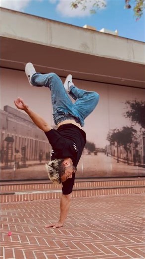 I feel so good 🕺🏻🙌🏼 #dance #youtubeshorts