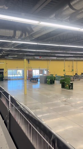 Abandoned Walmart in Katy, Texas - Urbex Exploration