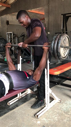 90kg Flat Bench Press Workout Tips